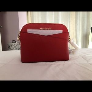 BRAND NEW MICHAEL KORS CROSSBODY PURSE